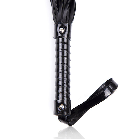 Black Threaded Short Handle Leather BDSM Flogger