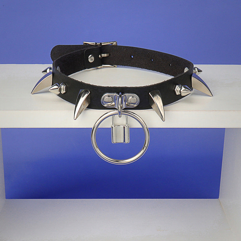 Lockable Adjustable Leather BDSM Collar